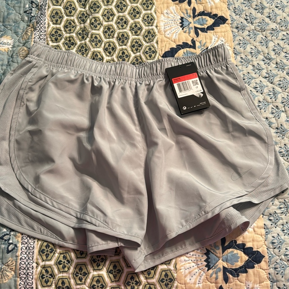 Nike tempo shorts